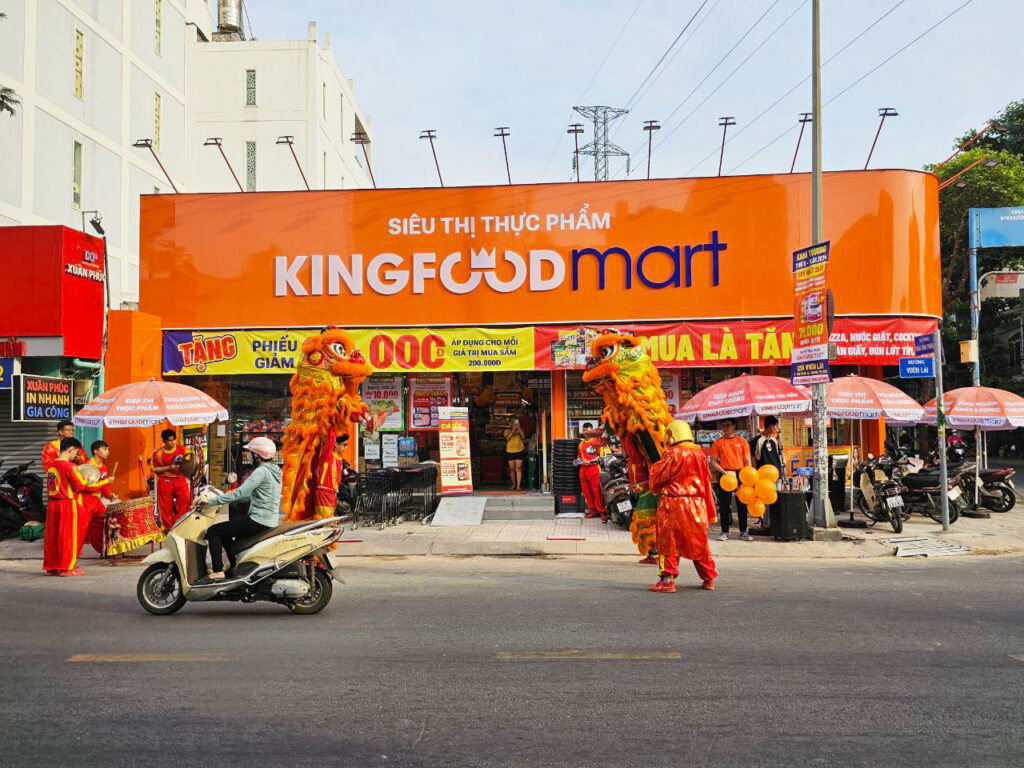 Siêu thị Kingfoodmart Vườn Lài