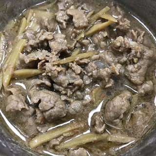 Bò xào gừng