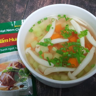 Canh nấm củ quả