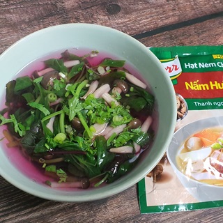 Canh rau dền nấm linh chi