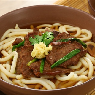 Mì Udon bò áp chảo