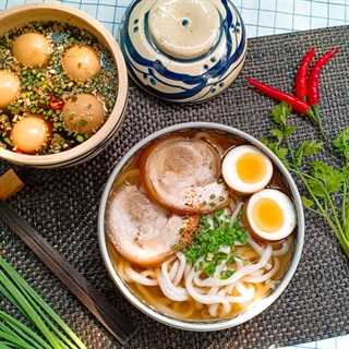 Mì Udon thịt heo hầm & trứng ngâm