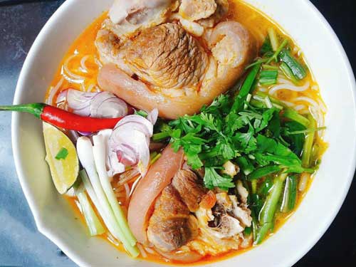 Bún bò giò heo Kingfoodmart