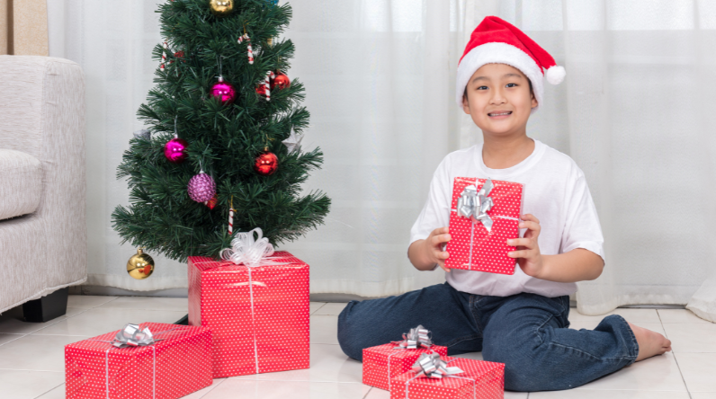 Những món quà Giáng Sinh đặc biệt cho bé trai